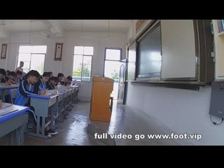 teacher liu shoeplay and dipping in class