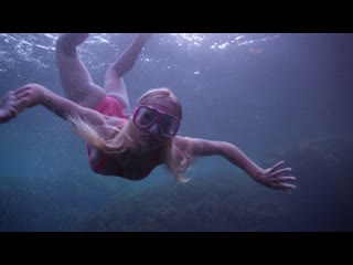 pamela anderson alexandra paul- baywatch baywatch (s03e13) (island of romance) (uw snorkeling) (b) huge tits big ass mature small tits